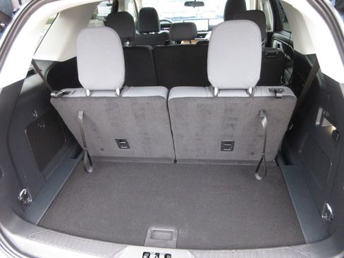 Used 2026 Ford Explorer Active RWD image 29