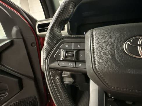 Used 2024 Toyota Tacoma SR5 AWD/4WD image 8