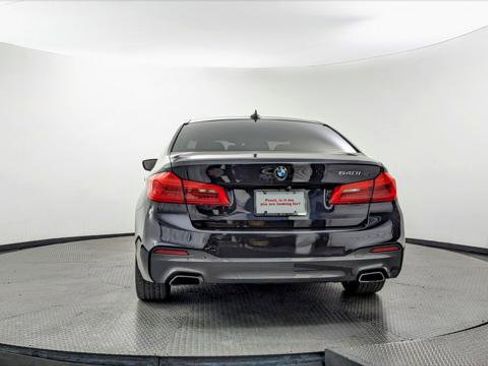 Used 2019 BMW 540i w/ M Sport Package RWD image 7