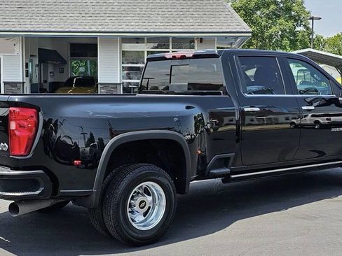 Used 2022 Chevrolet Silverado 3500 High Country w/ Safety Package II image 7