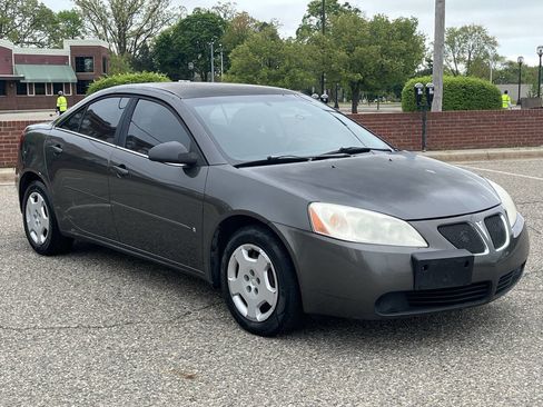 Used 2007 Pontiac G6 Sedan image 3