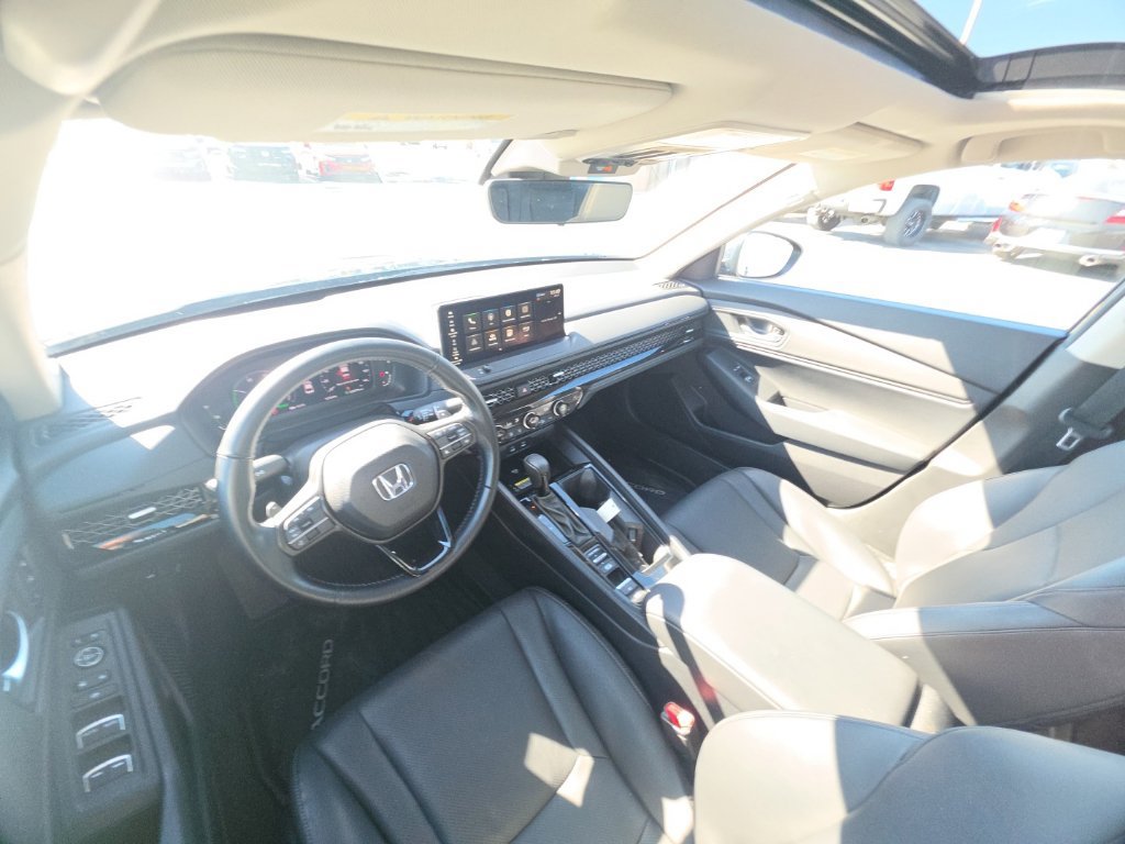 Used 2025 Honda Accord EX-L image 27