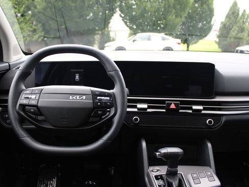 Used 2026 Kia Sportage EX w/ EX Panorama Roof Package AWD/4WD image 15