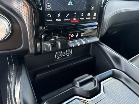 Used 2023 RAM 1500 Limited w/ Body Color Bumper Group RWD image 18