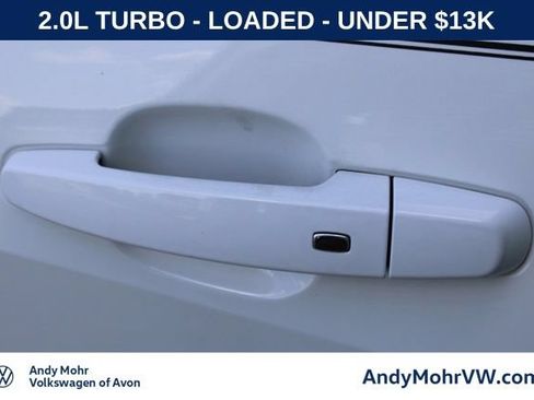Used 2016 Chevrolet Malibu LT FWD image 13
