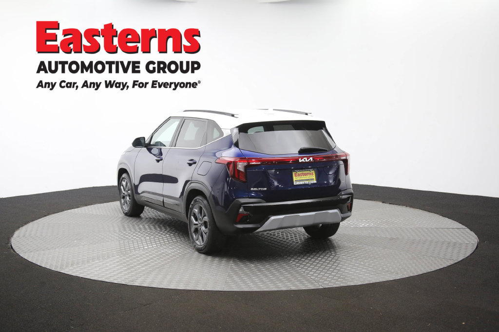 Used 2024 Kia Seltos S AWD/4WD image 39