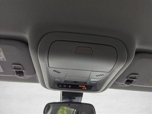 Used 2020 GMC Terrain SLE w/ Driver Convenience Package FWD image 20