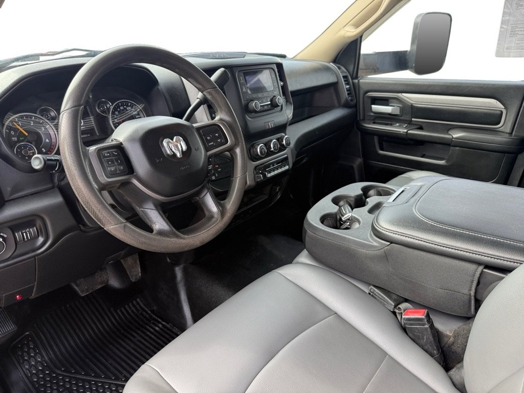 Used 2019 RAM 5500 Tradesman AWD/4WD image 11