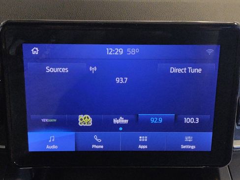 Used 2020 Ford Explorer XLT w/ Equipment Group 202A image 25