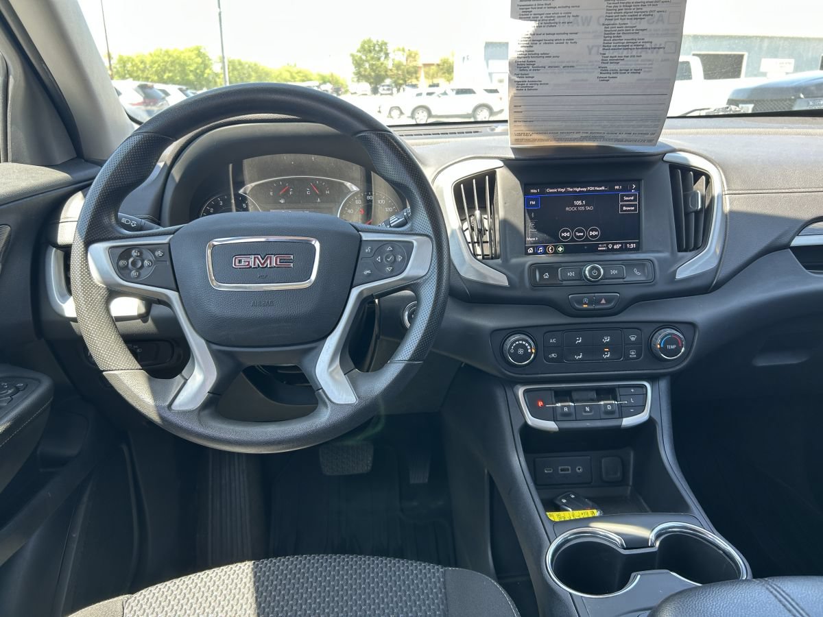 Used 2023 GMC Terrain SLE FWD image 11