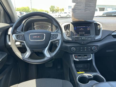 Used 2023 GMC Terrain SLE FWD image 11