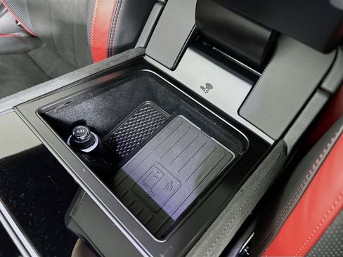 Used 2025 Bentley Continental GT Speed AWD/4WD image 32