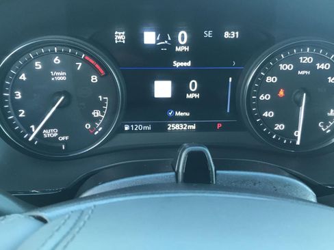 Certified 2025 Cadillac XT6 Premium Luxury w/ Platinum Package AWD/4WD image 2