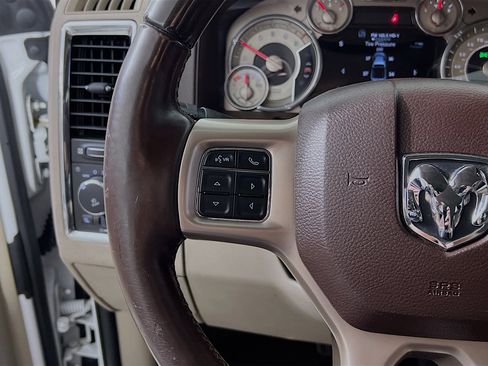 Used 2016 RAM 1500 Laramie Longhorn w/ Convenience Group AWD/4WD image 18