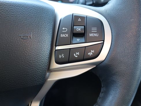 Used 2023 Ford Explorer XLT w/ Equipment Group 202A image 19