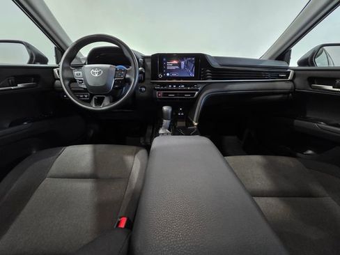 Used 2025 Toyota Camry LE FWD image 14