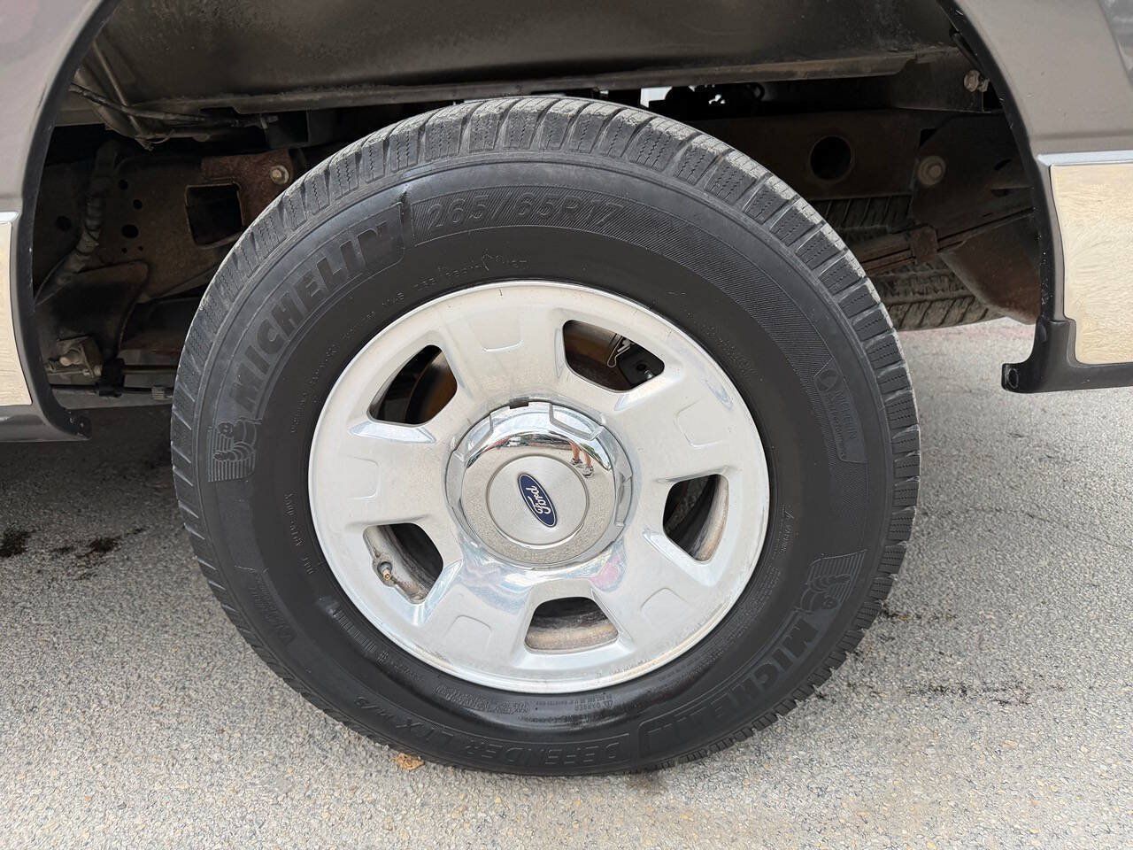 Used 2004 Ford F150 XLT RWD image 25