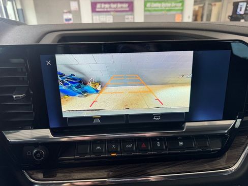 Used 2024 Chevrolet Silverado 1500 LT image 23