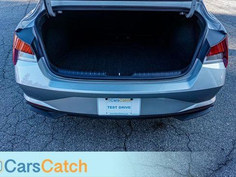 Used 2022 Hyundai Elantra SEL image 41