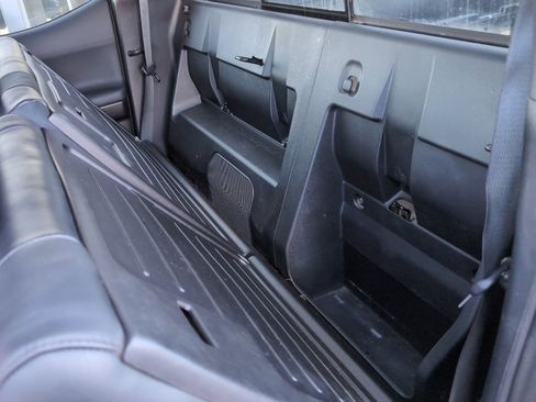 Used 2021 Toyota Tacoma TRD Off-Road image 30