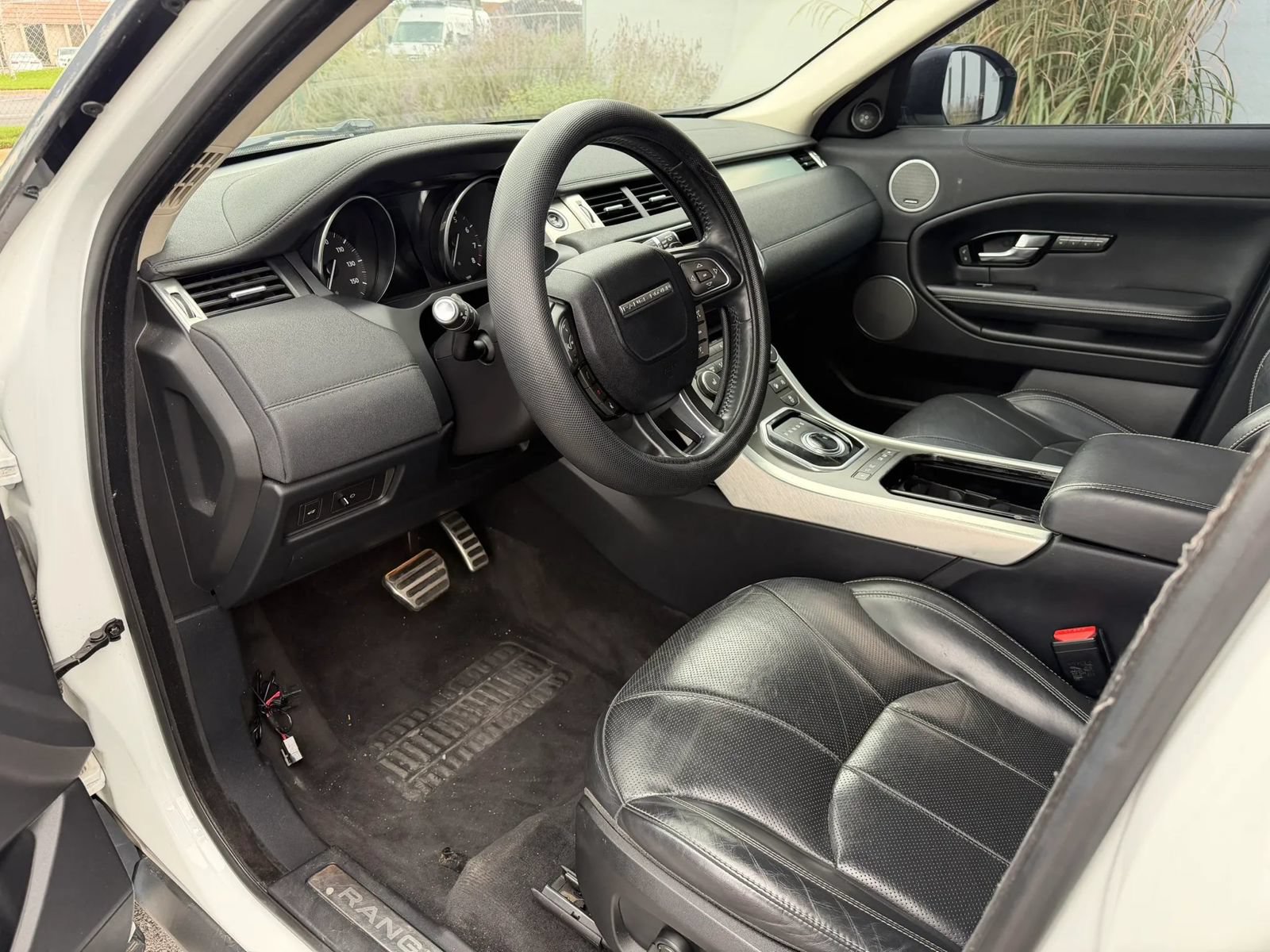 Used 2017 Land Rover Range Rover Evoque HSE AWD/4WD image 9