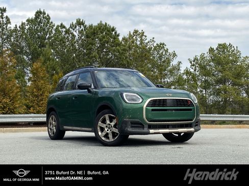 Used 2025 MINI Cooper Countryman S image 1