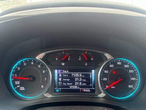 Used 2018 Chevrolet Traverse LT image 15