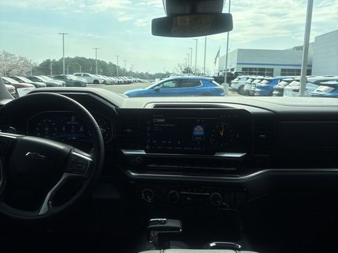 Used 2023 Chevrolet Silverado 1500 RST image 15