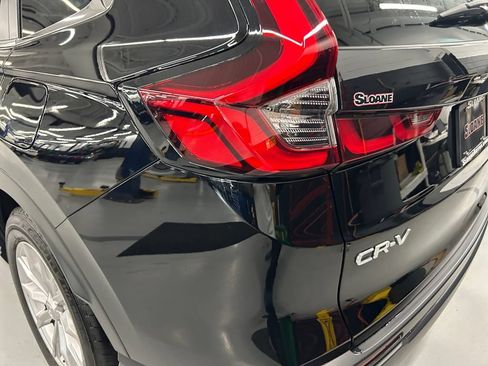 Certified 2024 Honda CR-V EX image 17