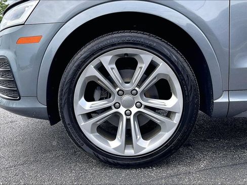 Used 2016 Audi Q3 2.0T Prestige w/ Prestige Package AWD/4WD image 10