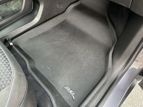 Certified 2023 Chevrolet Bolt LT image 30