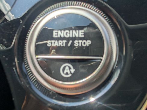 New 2026 Mercedes-Benz E 450 4MATIC Sedan image 27