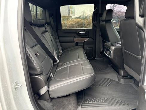 Used 2022 Chevrolet Silverado 2500 High Country w/ Z71 Off-Road Package image 14