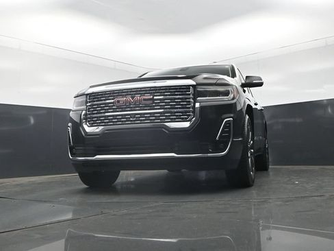 Used 2023 GMC Acadia Denali w/ Black Diamond Edition AWD/4WD image 26