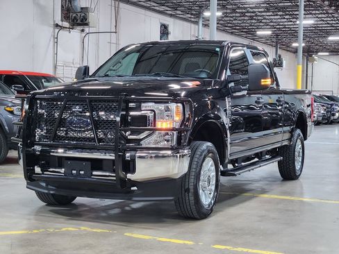Used 2022 Ford F250 XL w/ STX Appearance Package image 4
