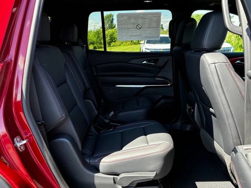 New 2026 Chevrolet Traverse Z71 w/ Driver Confidence Package AWD/4WD image 36