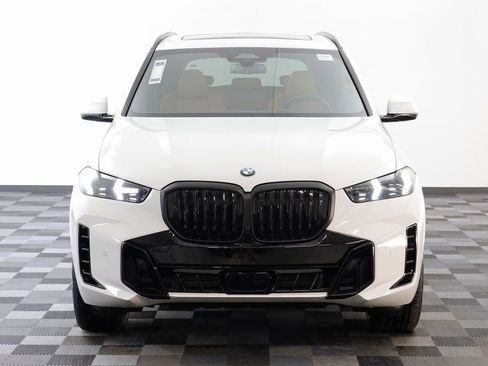 New 2026 BMW X5 xDrive40i w/ M Sport Package AWD/4WD image 23