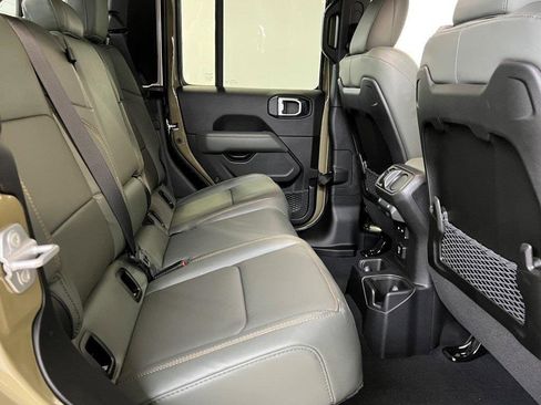 New 2026 Jeep Gladiator Mojave image 12