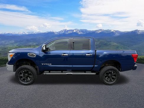 Used 2017 Nissan Titan SL w/ Off-Road Package AWD/4WD image 2