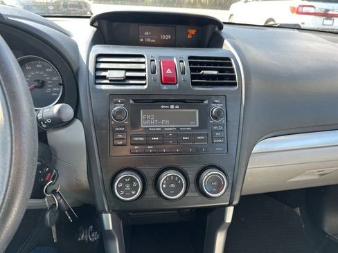 Used 2014 Subaru Forester 2.5i Premium w/ All-Weather Package image 15