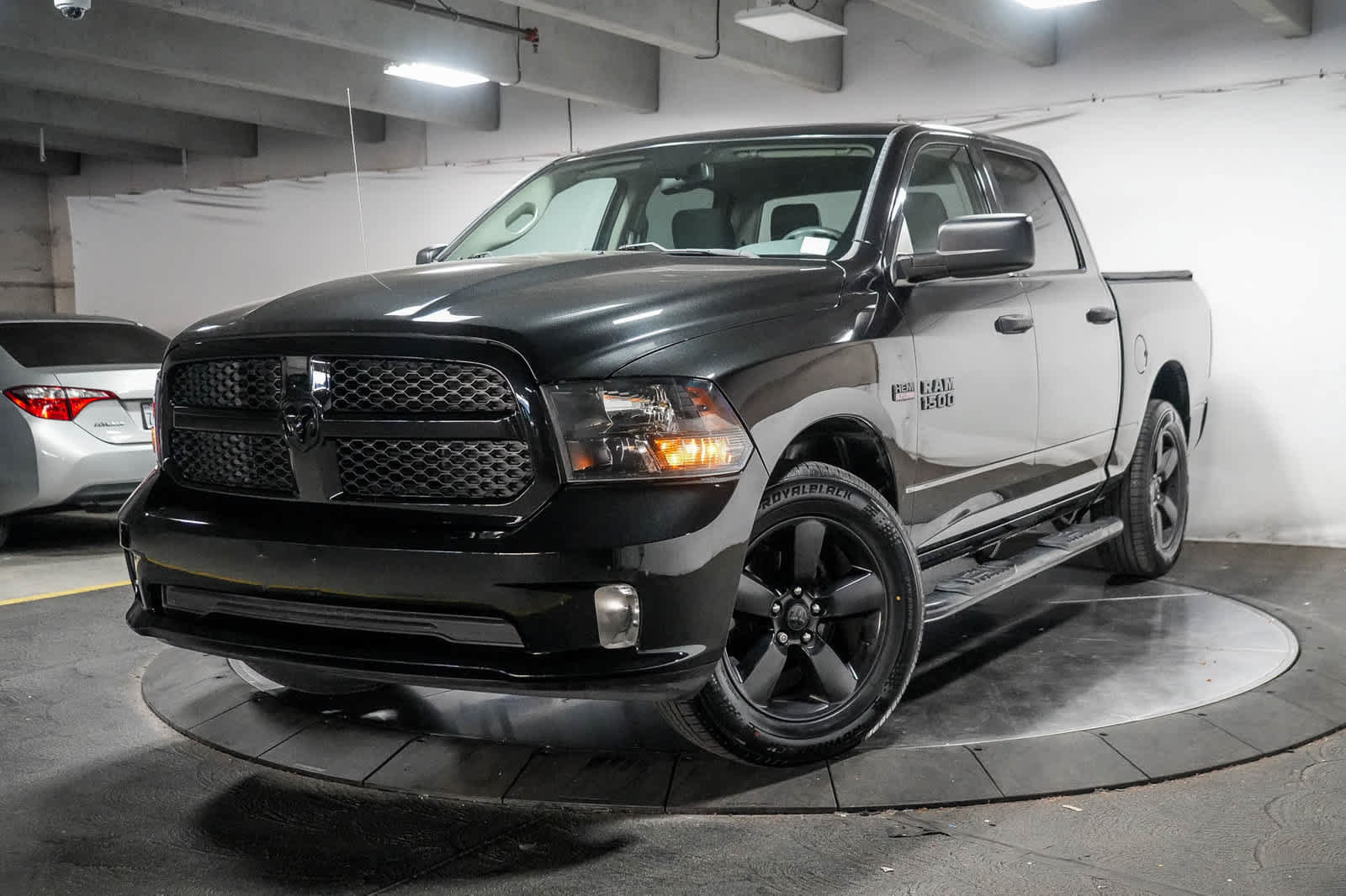 Used 2016 RAM 1500 Express w/ Black Ram 1500 Express Group AWD/4WD image 1
