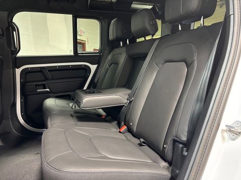 New 2025 Land Rover Defender 110 V8 image 26
