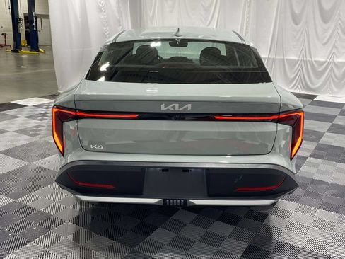 New 2026 Kia K4 FWD image 3