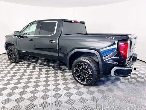 Used 2021 GMC Sierra 1500 SLE AWD/4WD image 5
