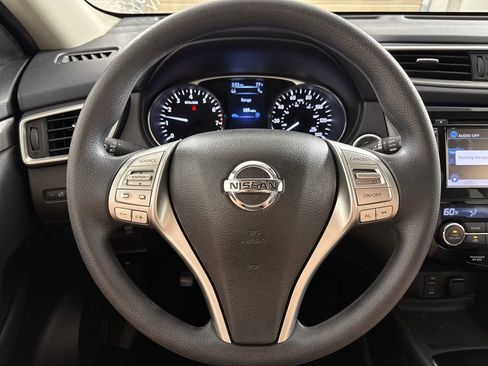 Used 2015 Nissan Rogue SV w/ SV Premium Package image 13