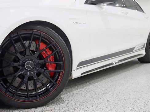 Used 2015 Mercedes-Benz C 63 AMG S image 5