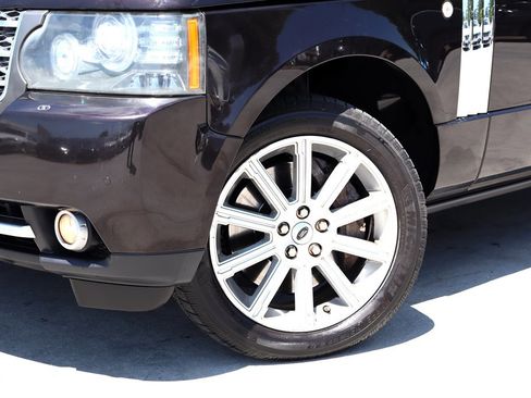 Used 2010 Land Rover Range Rover Supercharged AWD/4WD image 10