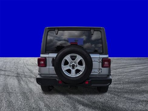 Used 2019 Jeep Wrangler Unlimited Sport S AWD/4WD image 5