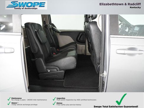Used 2019 Dodge Grand Caravan SXT image 10