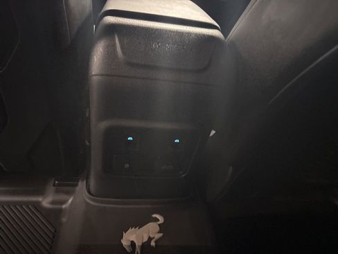 Used 2023 Ford Bronco Black Diamond image 24